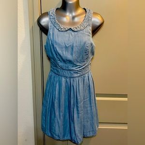 Abercrombie & Fitch - Demi cut back dress